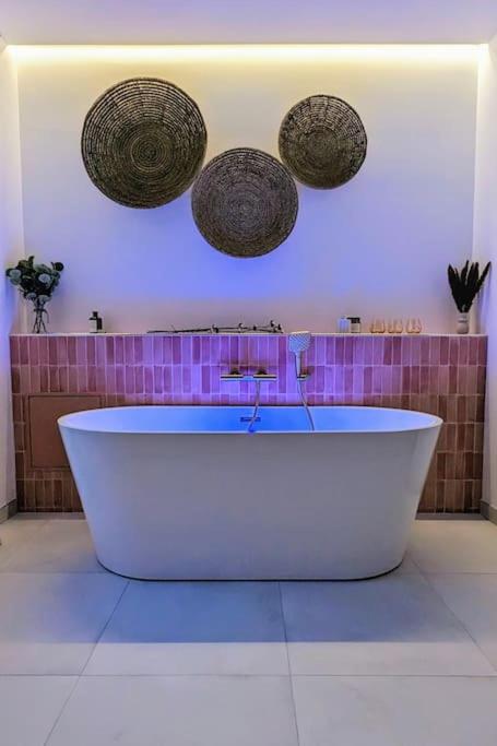 Suite Meraki - Luxe & Voyage - Jacuzzi & Cinéma - 2