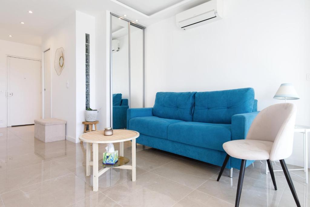 Cannes-vue mer Esterel-balcon-Plage - 2