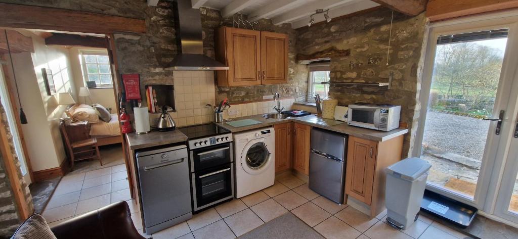 Balkcote Ground Floor Cosy Apartment photo 3