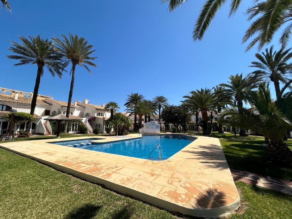 BOIRA - Vivienda en urbanización a primera línea de playa - 4
