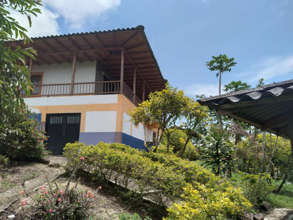 CASA FINCA LUCITANIA - 1