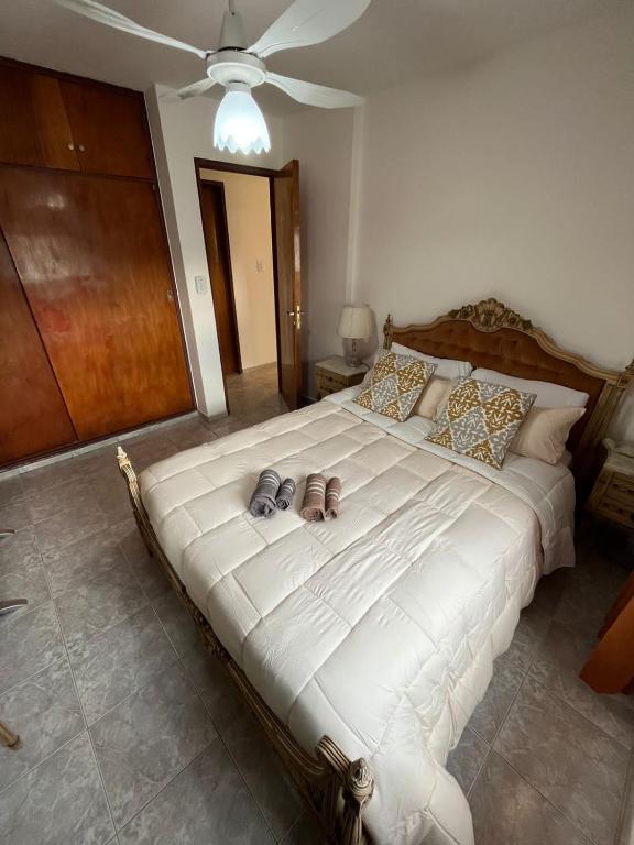 Departamento -Ocampo- Barrio General Paz con vista a Rio, Terraza y Balcon By Apartcba - 1