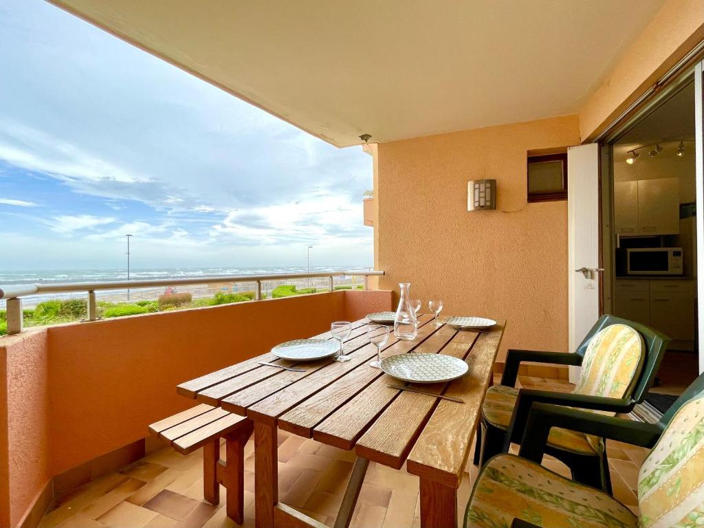 Appartement T3 face à la mer avec terrasse et parking privé à Sète - FR-1-338-587 - 1