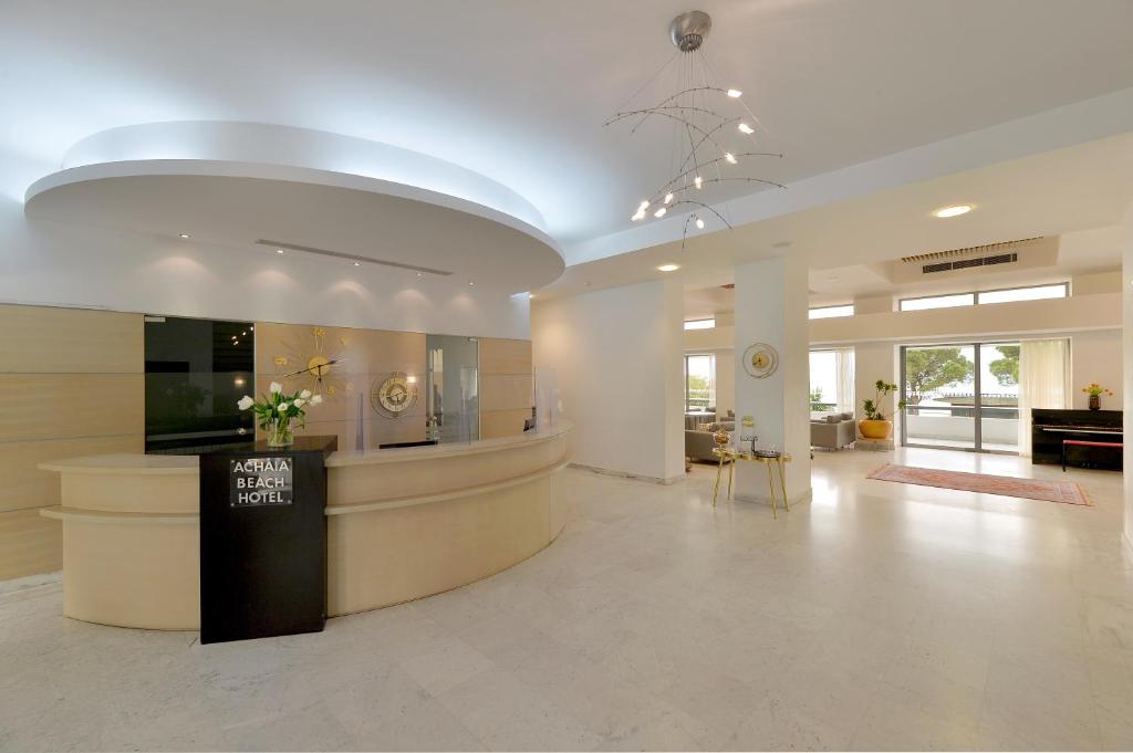 フロント・ロビー