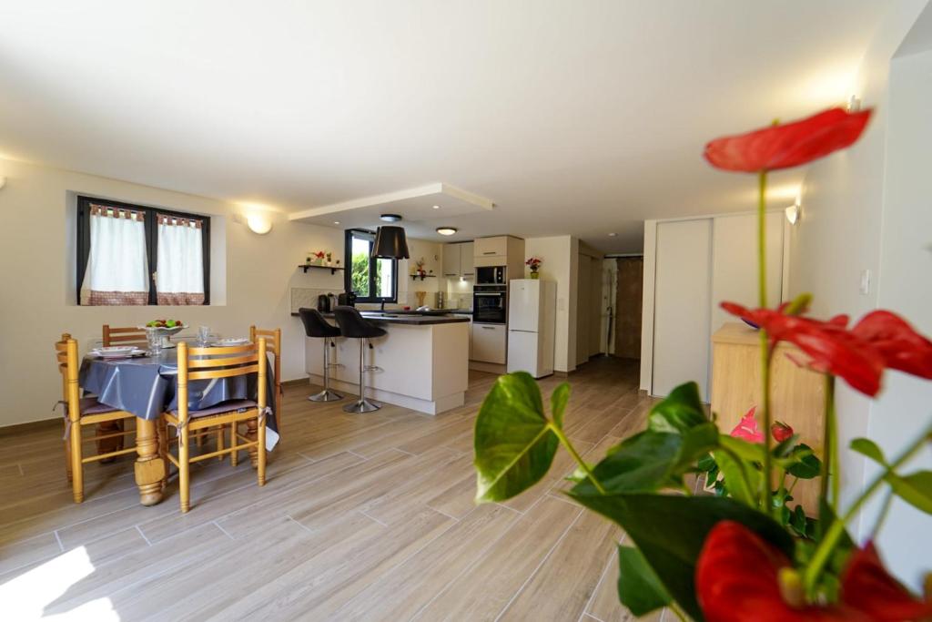 Le crêt du lac charmant appartement au calme - 1
