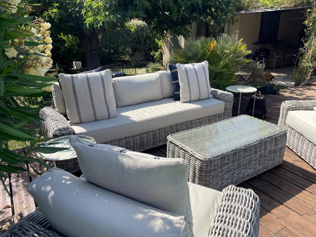 Villa Jasmin - Charming & Cosy (Sleeps 6) - 3