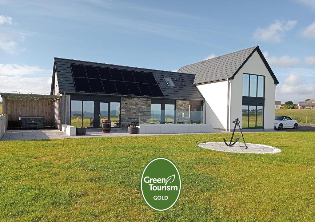 Flotnar Hús - Newbuild B&B, Keiss