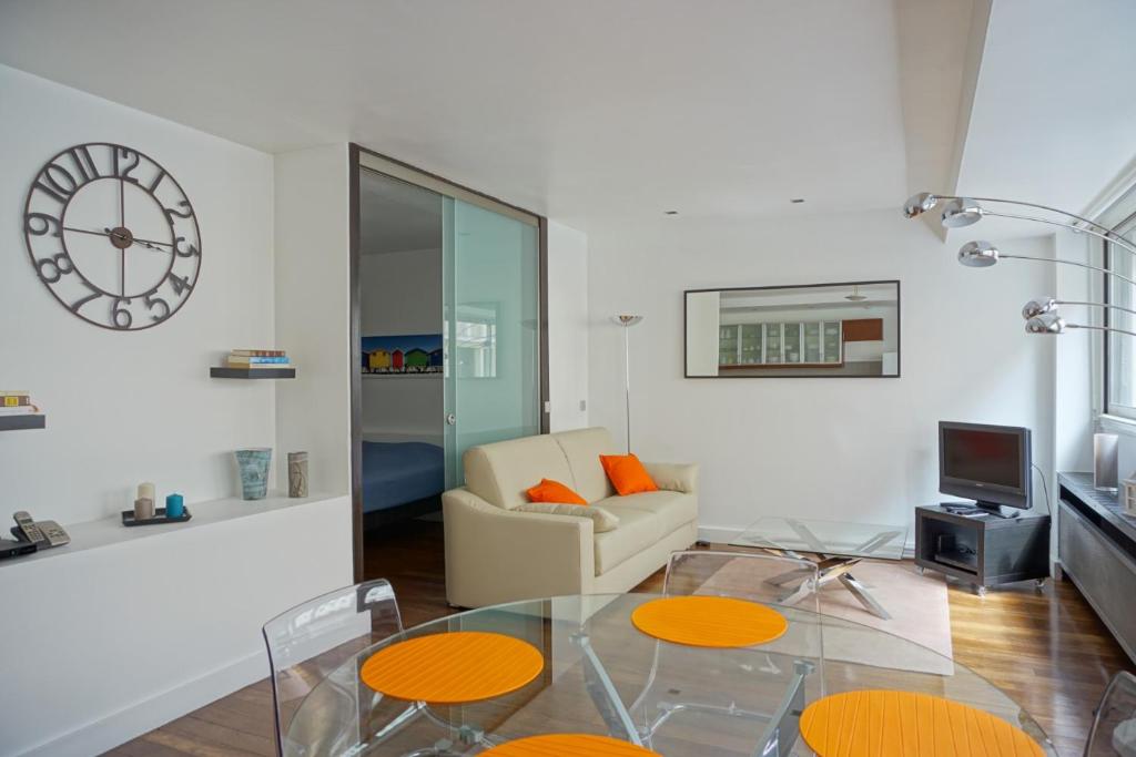 Paris Apartment Ideal for Exploring Paris - 2