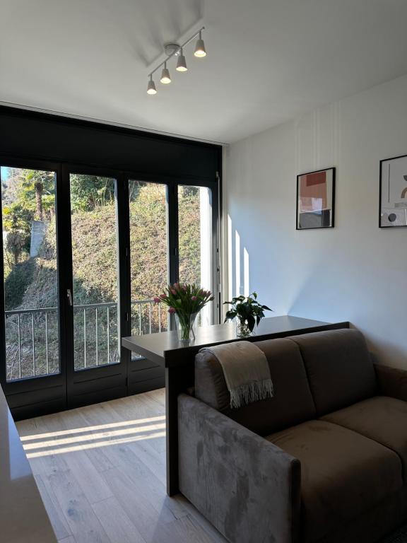 Live Lugano - Via A Riva - 5