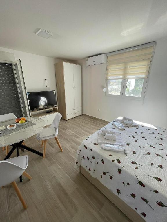 Jeja Apartments - 4