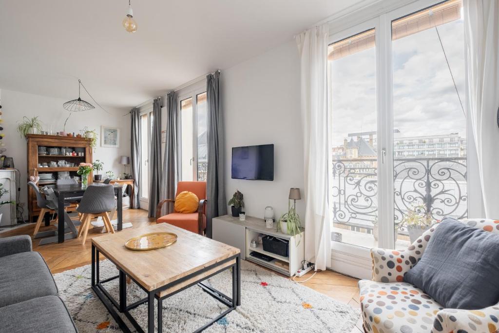 Veeve - Parisian Vistas - 2