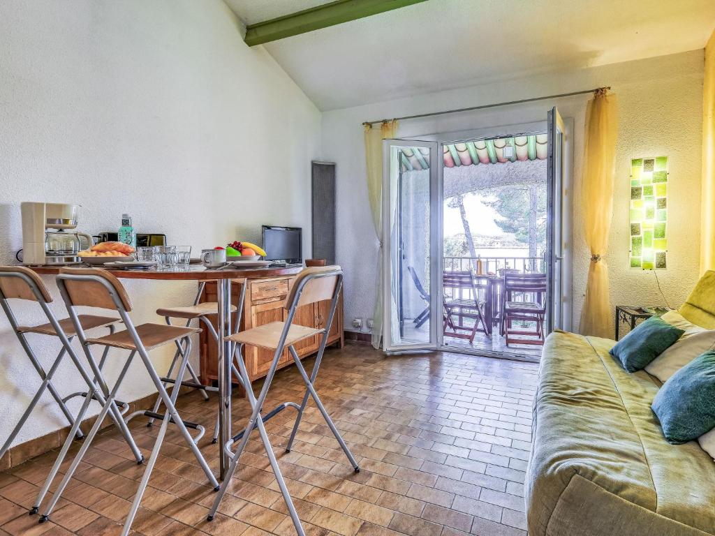 Studio Les Hauts du Port-5 by Interhome - 3