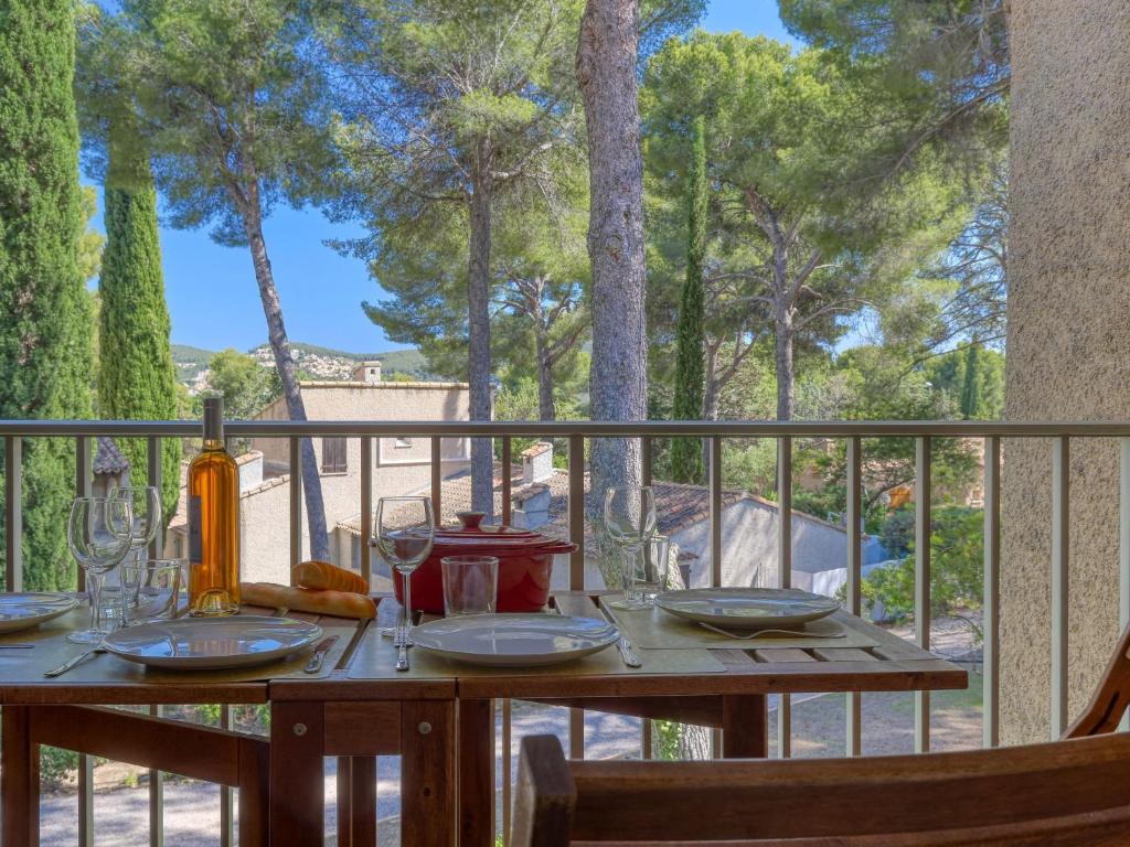 Studio Les Hauts du Port-5 by Interhome - 2