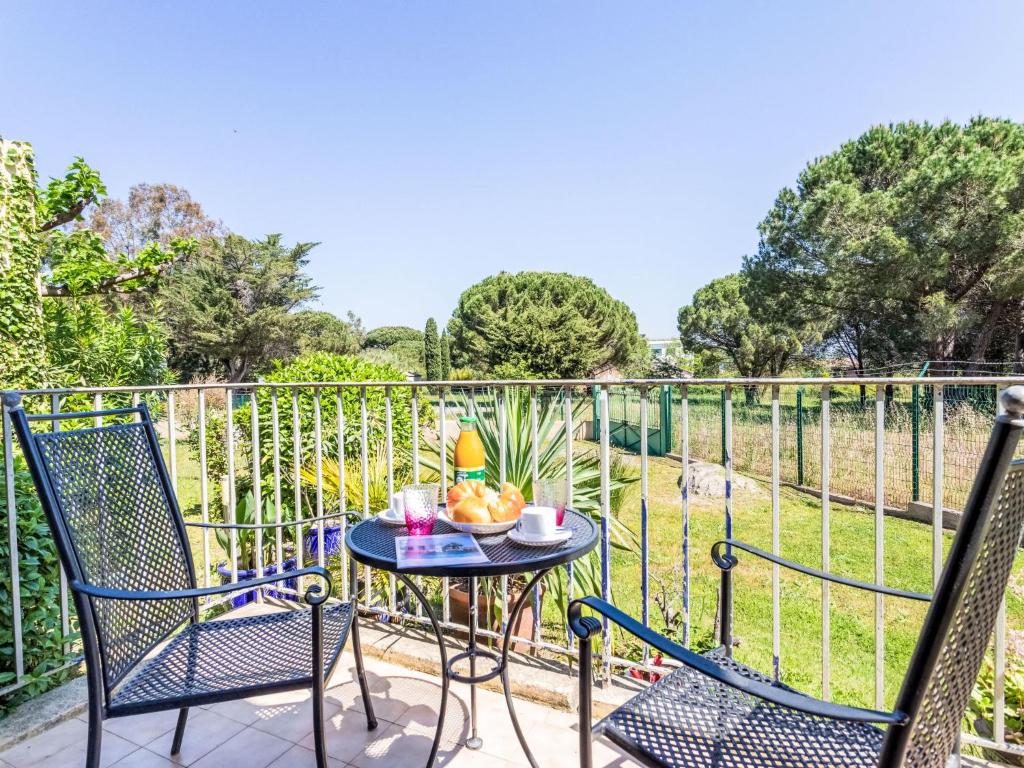Apartment Caesar Domus-8 by Interhome - 2