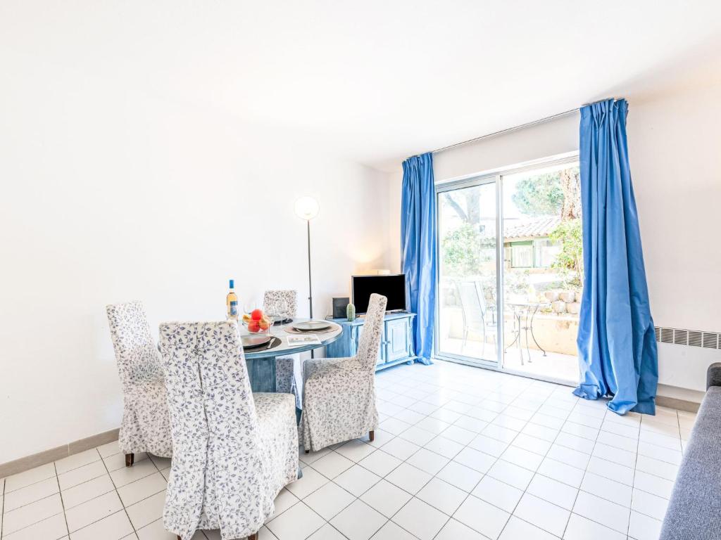 Apartment Caesar Domus-7 by Interhome - 2