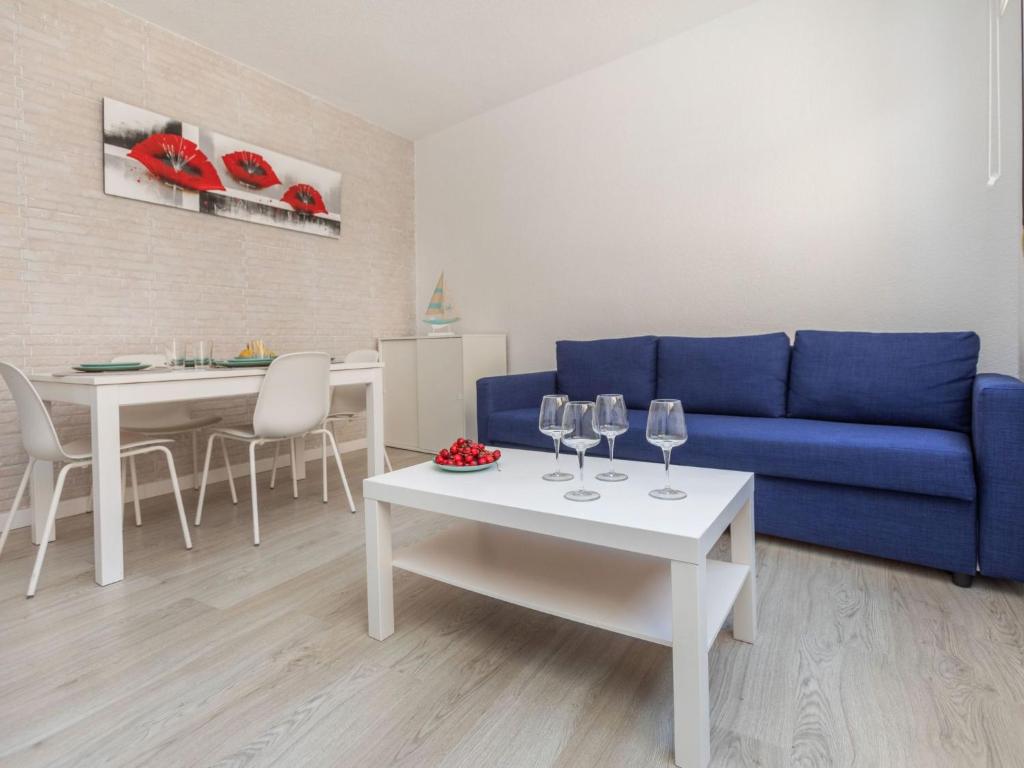 Apartment Palacio del Mar by Interhome - 2