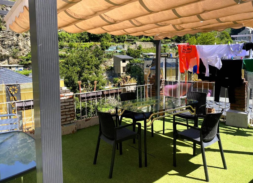 Balcony/terrace, Alberg Els Andes in Escaldes
