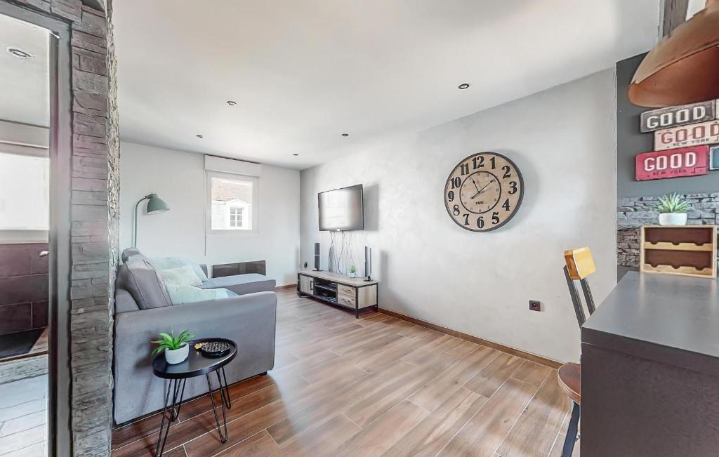 1 Bedroom Cozy Apartment In Wimereux - 1