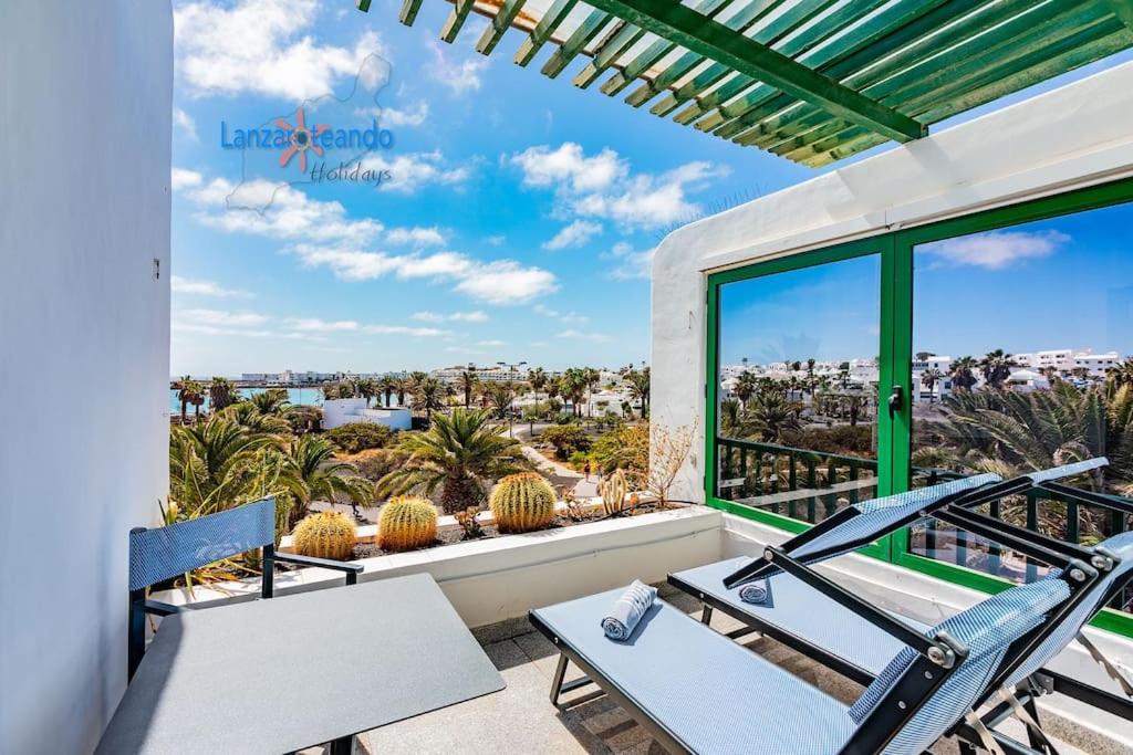 House of the Horizon Playa Las Cucharas VV penthouse with sea & pool view AIRCON - 1