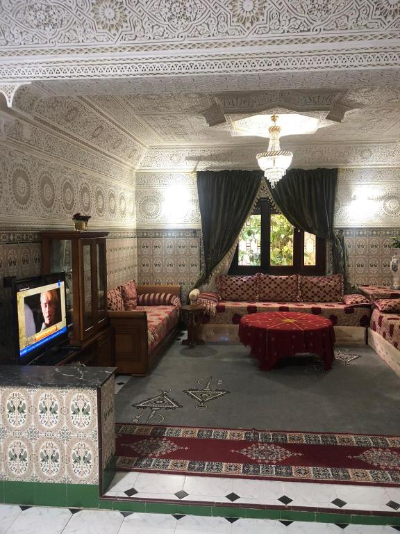 Nazaha Tanger, Tanger