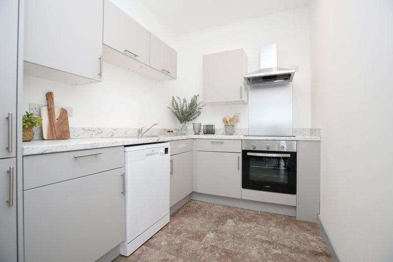 HighPoint 401, Bradford