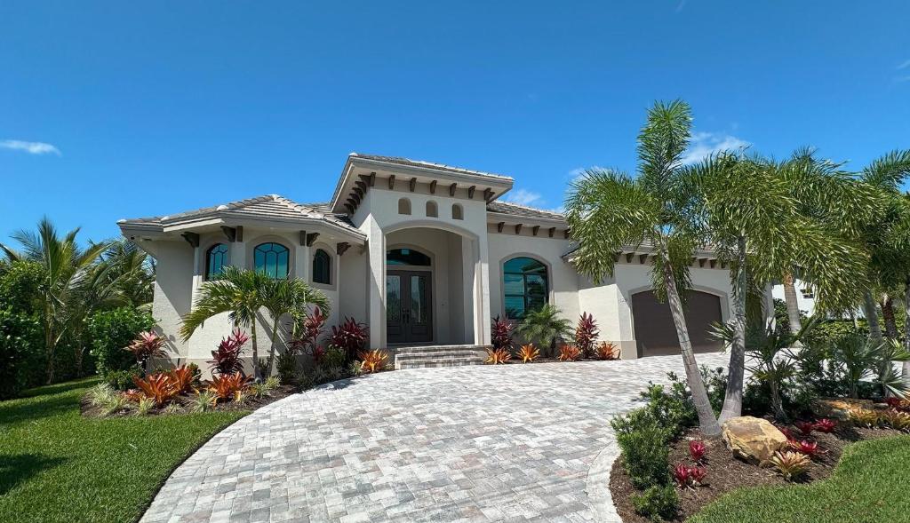 Marlin Cove, Marco Island