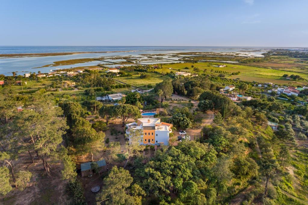 Meia Lua - Your Private Artsy Paradise Overlooking the Ria Formosa with pool and sea views near Barril beach, Tavira, Luz de Tavira