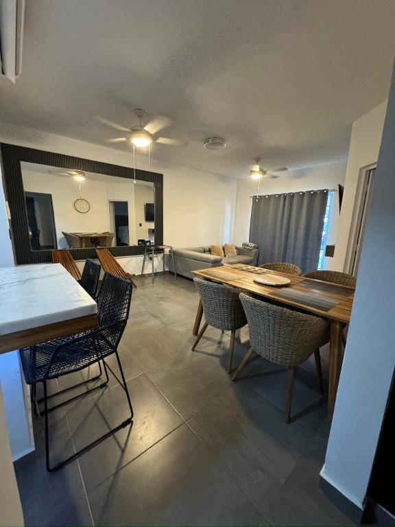 Departamento en 1er piso 2 bdr 2bath tezal - 2