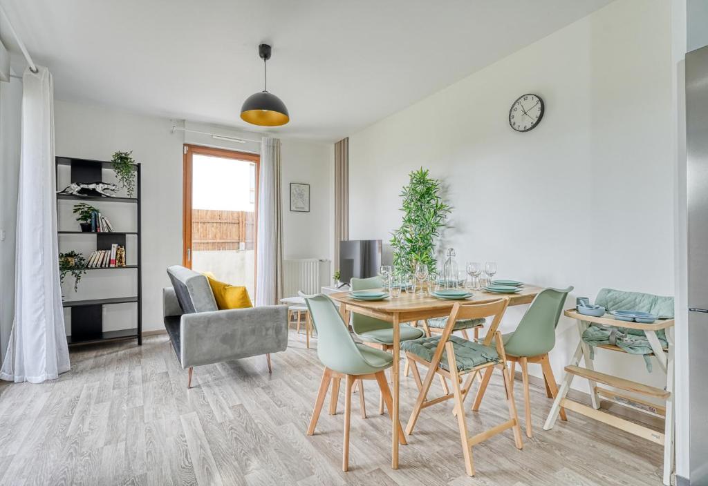 Bella Notte - 10 min from DisneyLand, Free Parking, Self Check-in, 7 pers, Montévrain