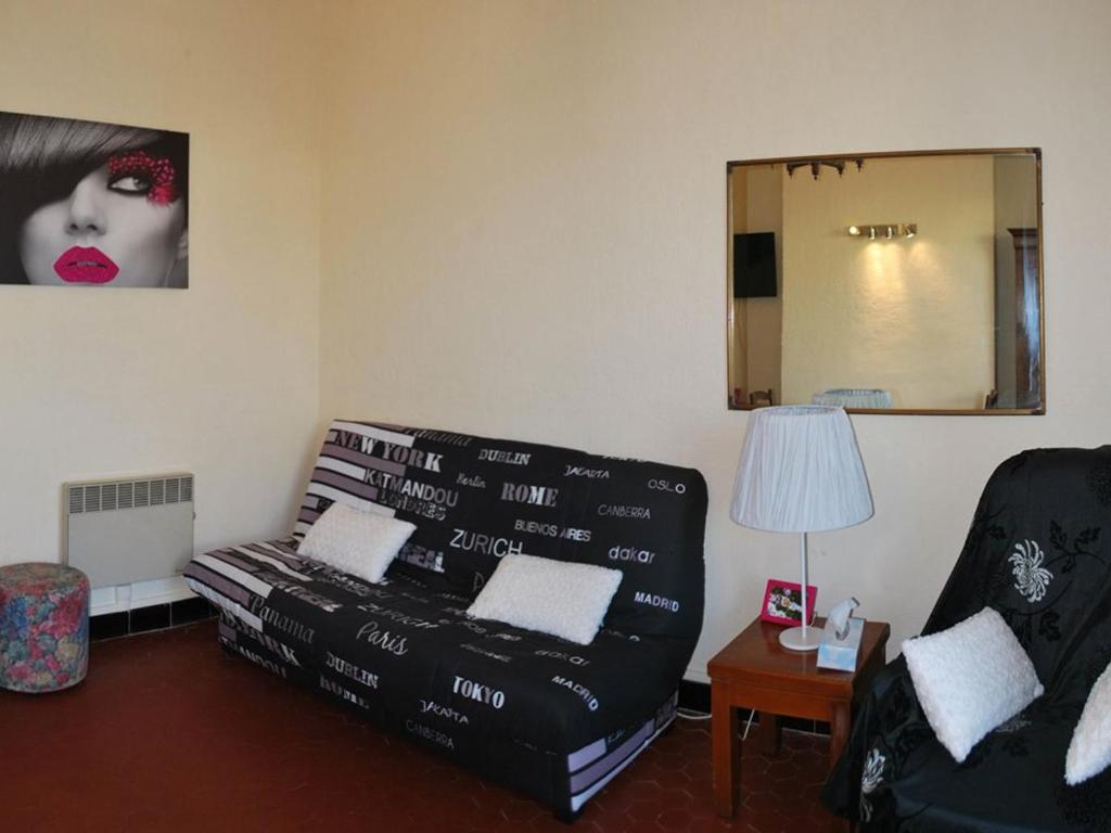 T2 4 pers, vue plage, wifi, Le Lavandou - FR-1-803-39 - 3