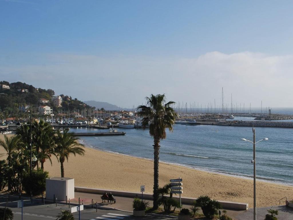 T2 4 pers, vue plage, wifi, Le Lavandou - FR-1-803-39 - 4
