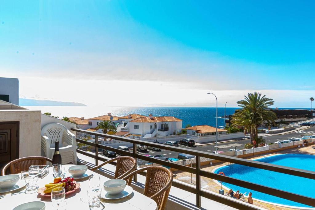 Panoramic View Sunflower By Dream Homes Tenerife, Puerto de Santiago