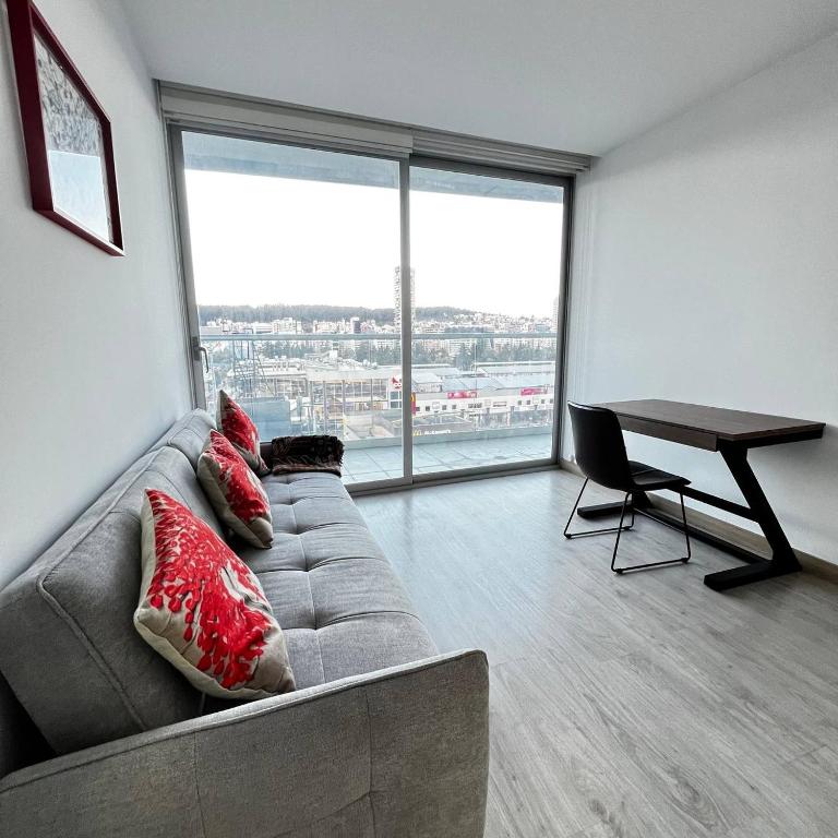 Depa de 3 dormitorios con piscina, jacuzzi y parking gratis - 5