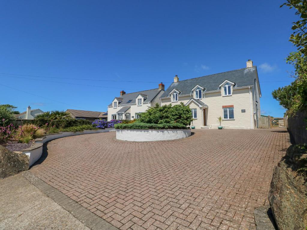 Llain Gwynfor, Haverfordwest