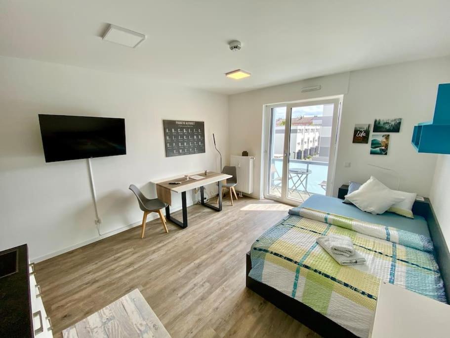 Carefree Mikroapartment inkl. Balkon + Tiefgarage - 4
