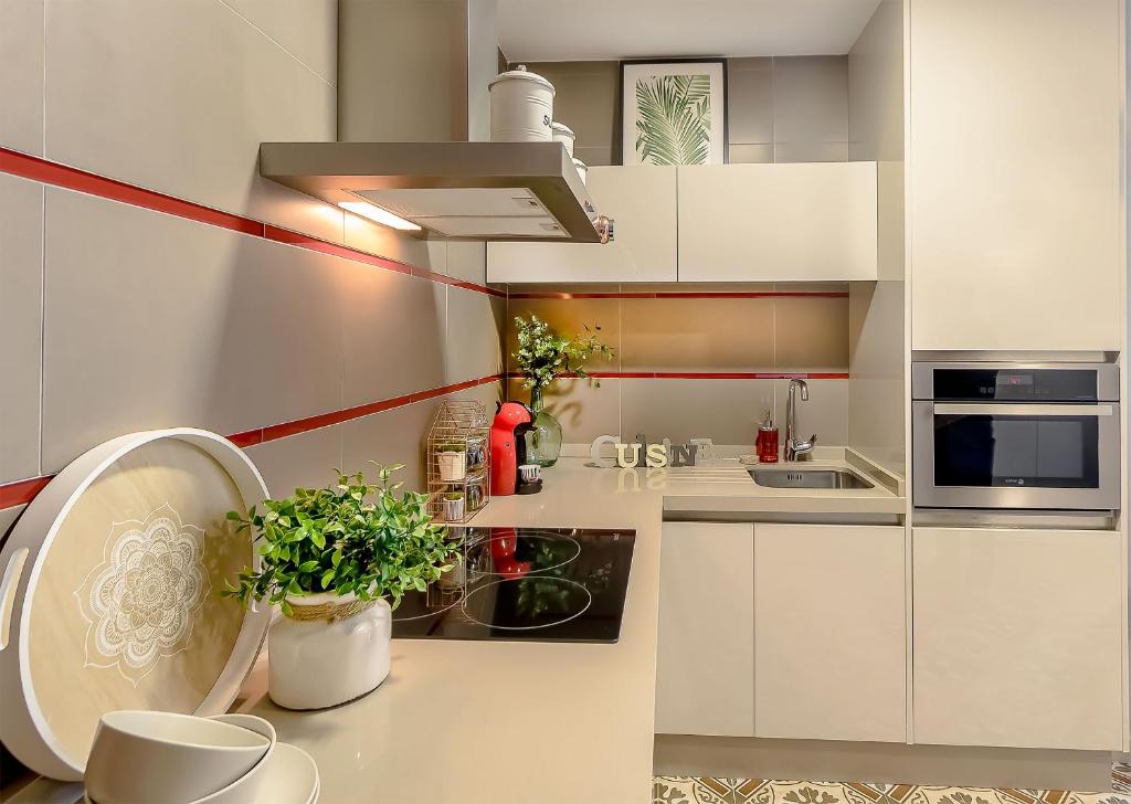 Soho Urban - Premium con terraza - Centro - Diseño moderno - 10 min playa - 4
