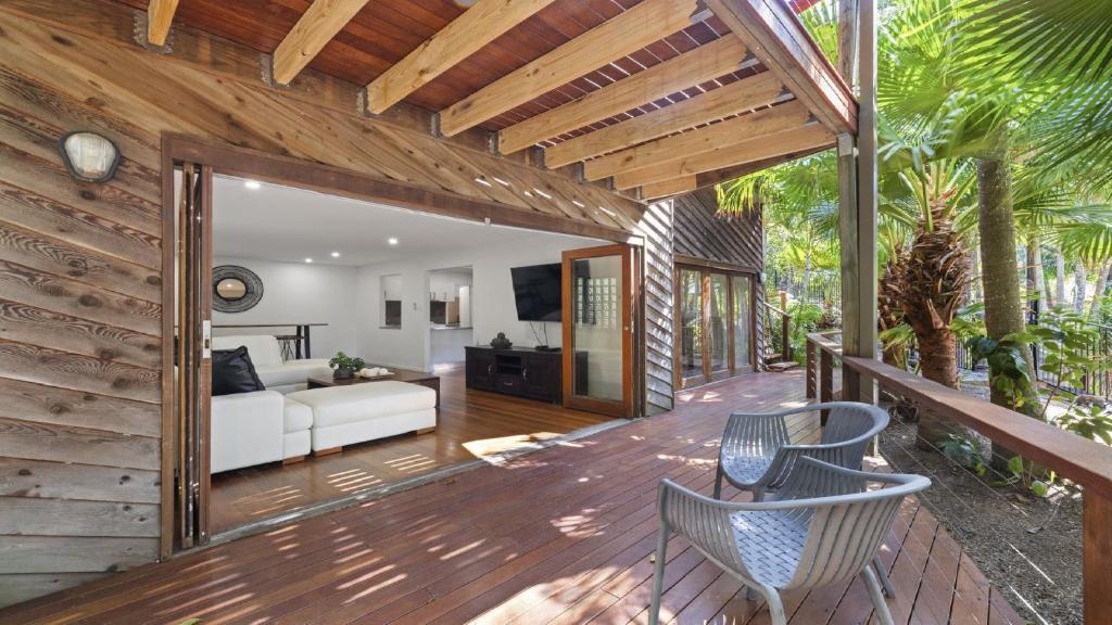 Kasuari - Just Steps to Pool and Beach, Coffs Harbour