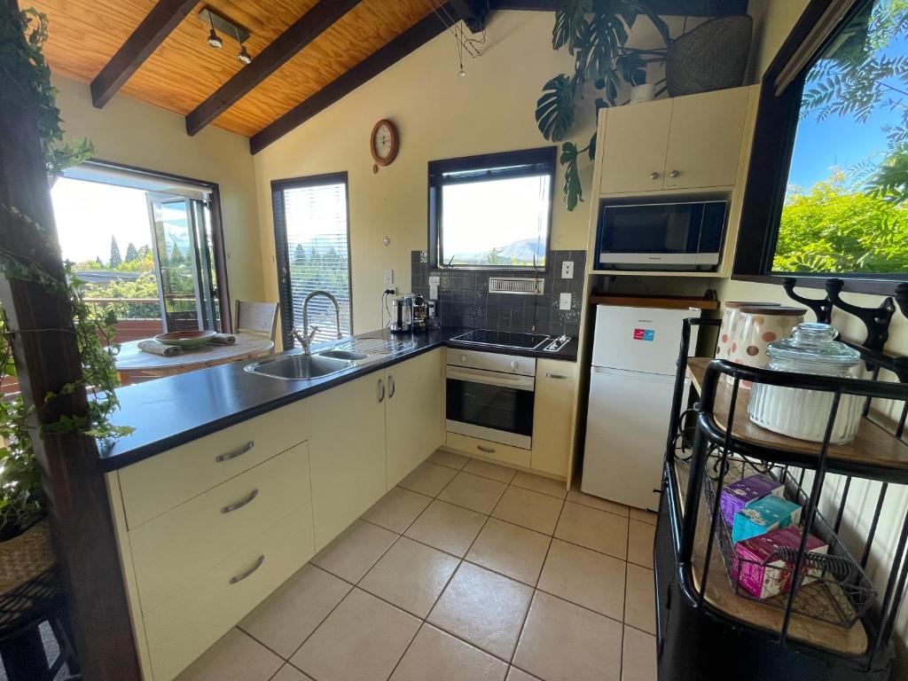 Kitchen, TekapoB2 Lakeview Apartment in Lake Tekapo