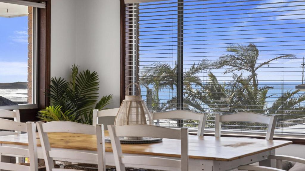 Sea Change -Cheerful, Family Friendly, Sea Views, Emerald Beach