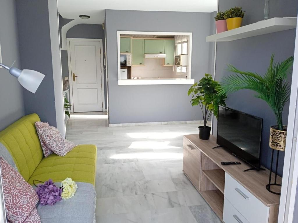 1 Bedroom apartment near the beach - 3