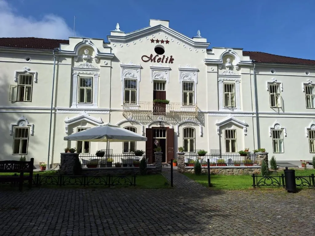 Melik, hotel in Borsec