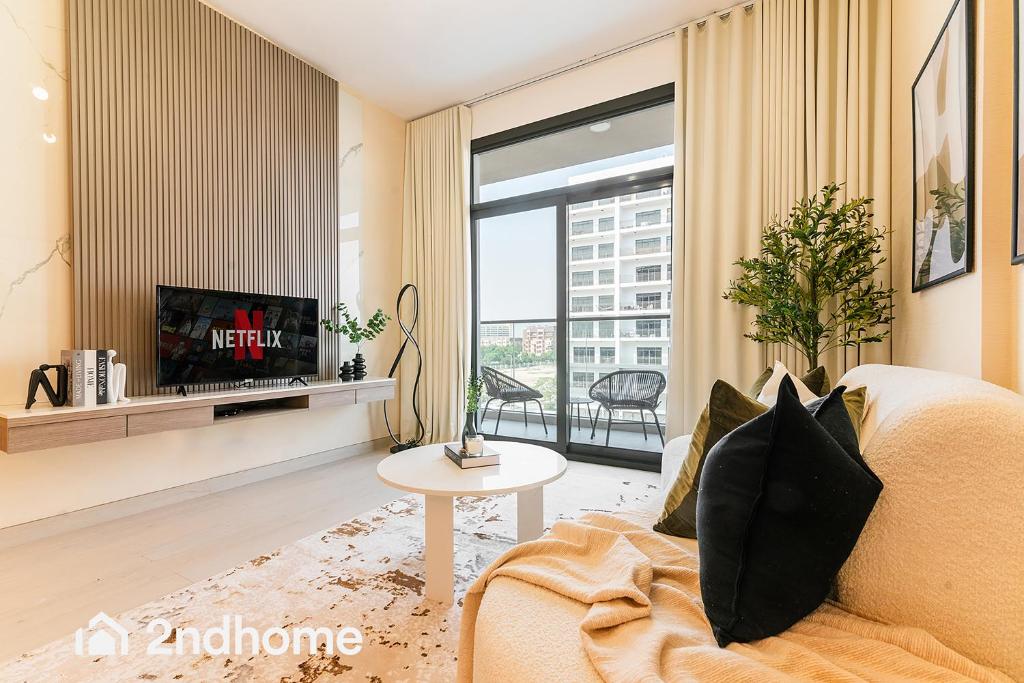 2ndHome - Laya Heights, Studio City, Dubaj