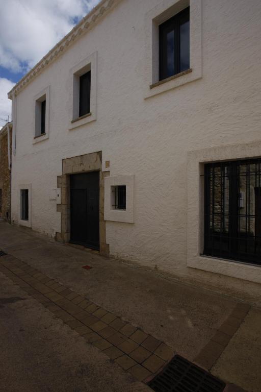 Fantástica casa con piscina y parking en el pueblo - 3