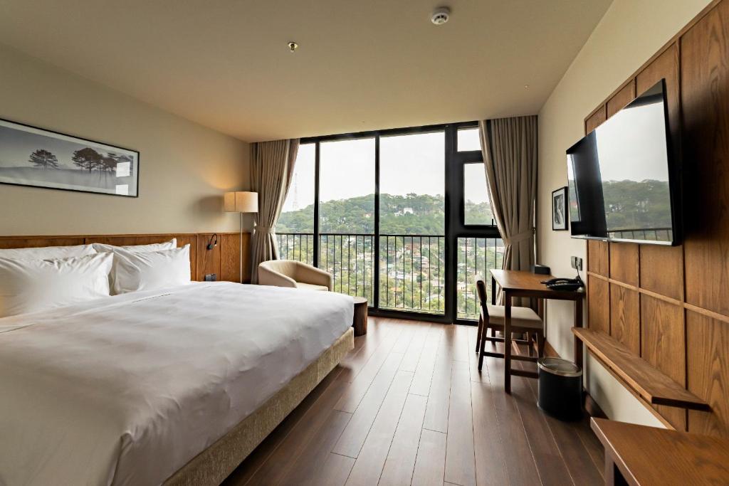 HLS Dalat Lodge
