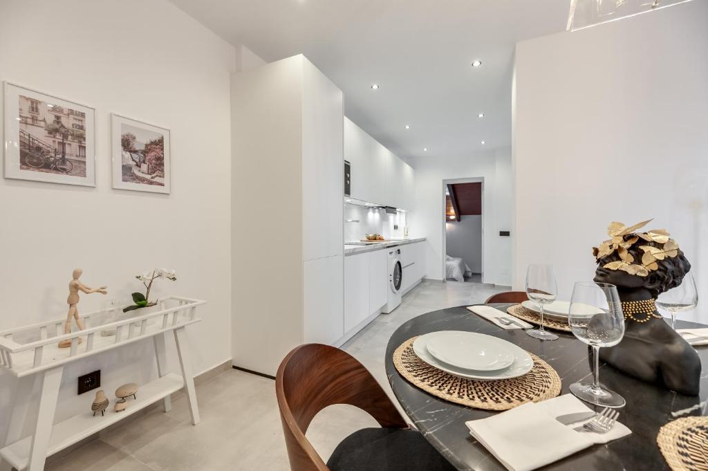 Charming Apartment Paraiso Beach - 5