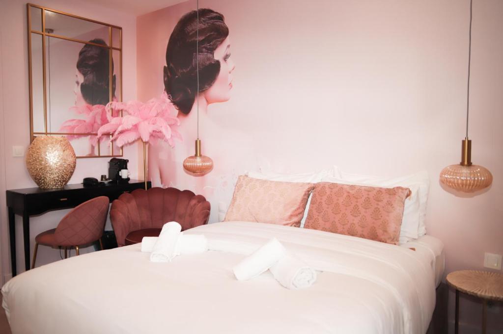 Glam's Hotel - 4