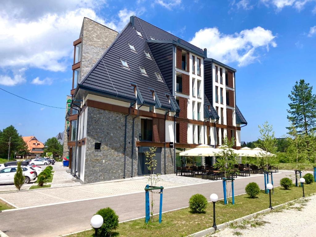 Central green - 5
