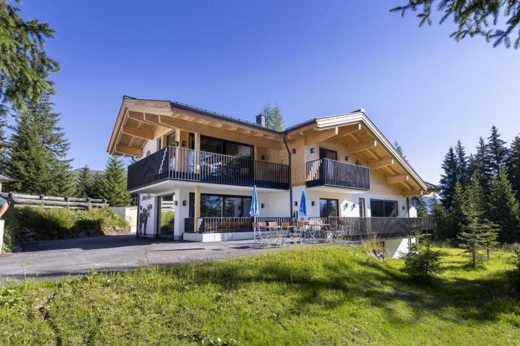 Sam Alm Top 1, Nothdorf