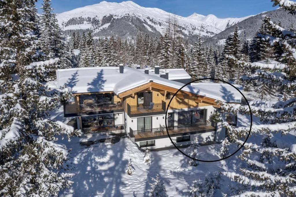 Sam Alm Top 2, Nothdorf