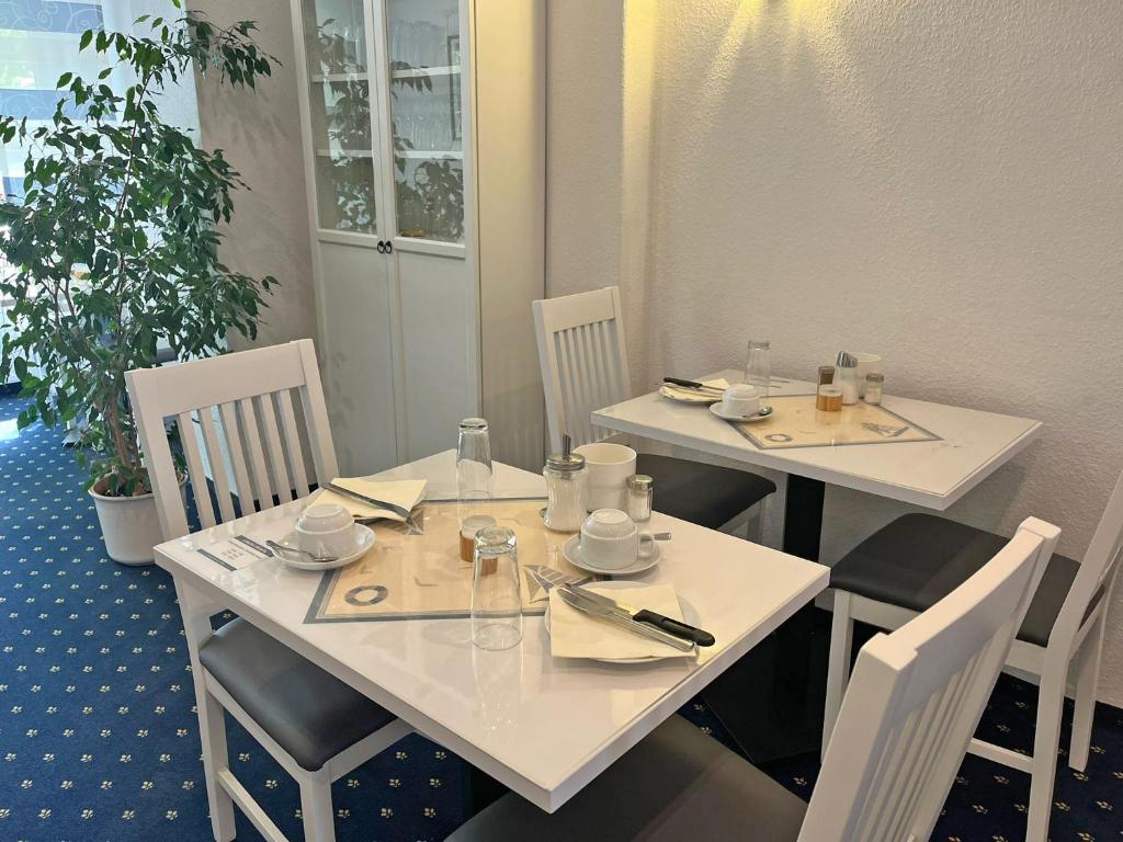 波羅的海飯店 (Baltic Hotel)